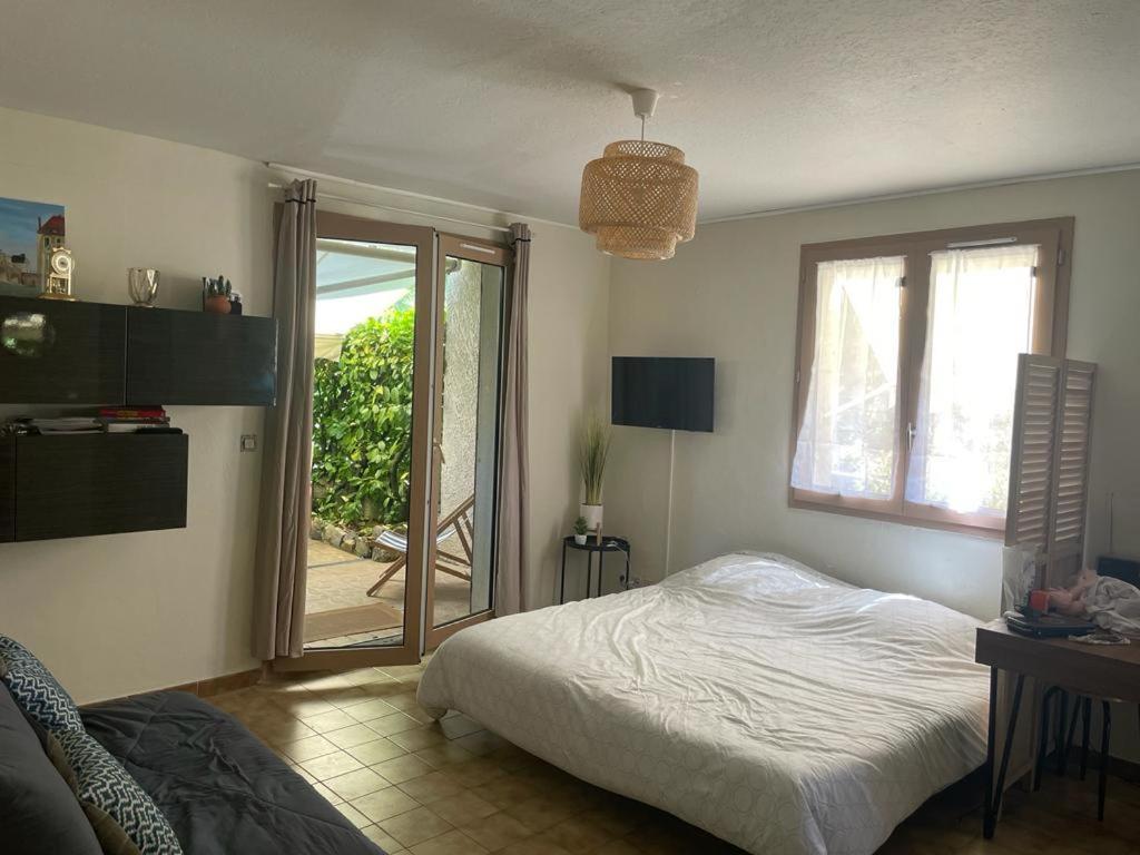 Studio - Greoux Les Bains Eksteriør bilde